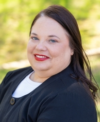  Kristen Jasket Piper, Esq. thumbnail
